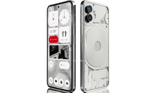 Nothing Phone 2 display
