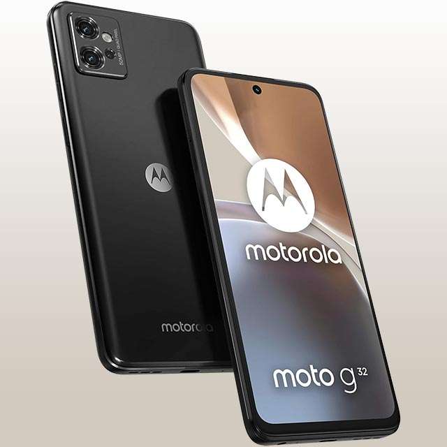 Lo smartphone Motorola moto g32 nella colorazione Dove Grey
