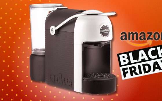 Come al BAR con Lavazza Jolie, macchina caffè piccola ma FOCOSA