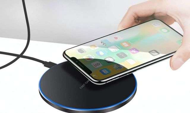 Caricatore wireless cellulare