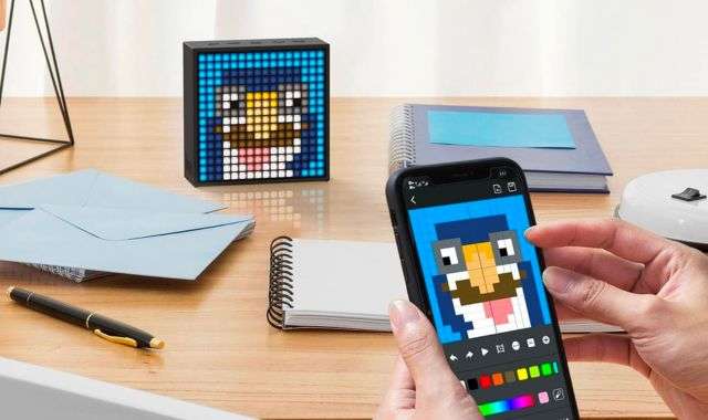 Display Pixel Art
