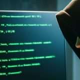 Furto di criptovalute durante un colloquio di lavoro
