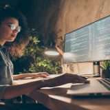 Proteggi i tuoi dispositivi con Norton 360 Deluxe a soli 2,5 euro al mese