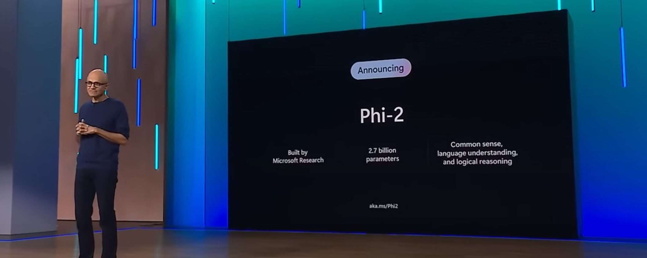 Microsoft lancia Phi-2, un LLM che gira su laptop e smartphone