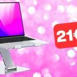 Supporto per PC portatile in offerta: un regalo di Natale perfetto
