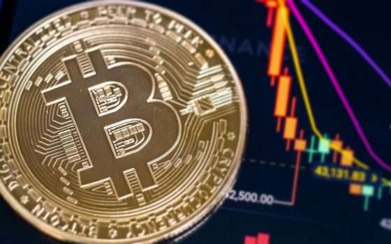 Bitcoin si mantiene in linea, Hedera e Borroe Finance in rialzo
