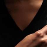 Humane AI Pin, l'IA da indossare arriverà nel 2024