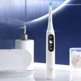 Può uno spazzolino essere hi-tech? Sì, è Oral-B io 6N