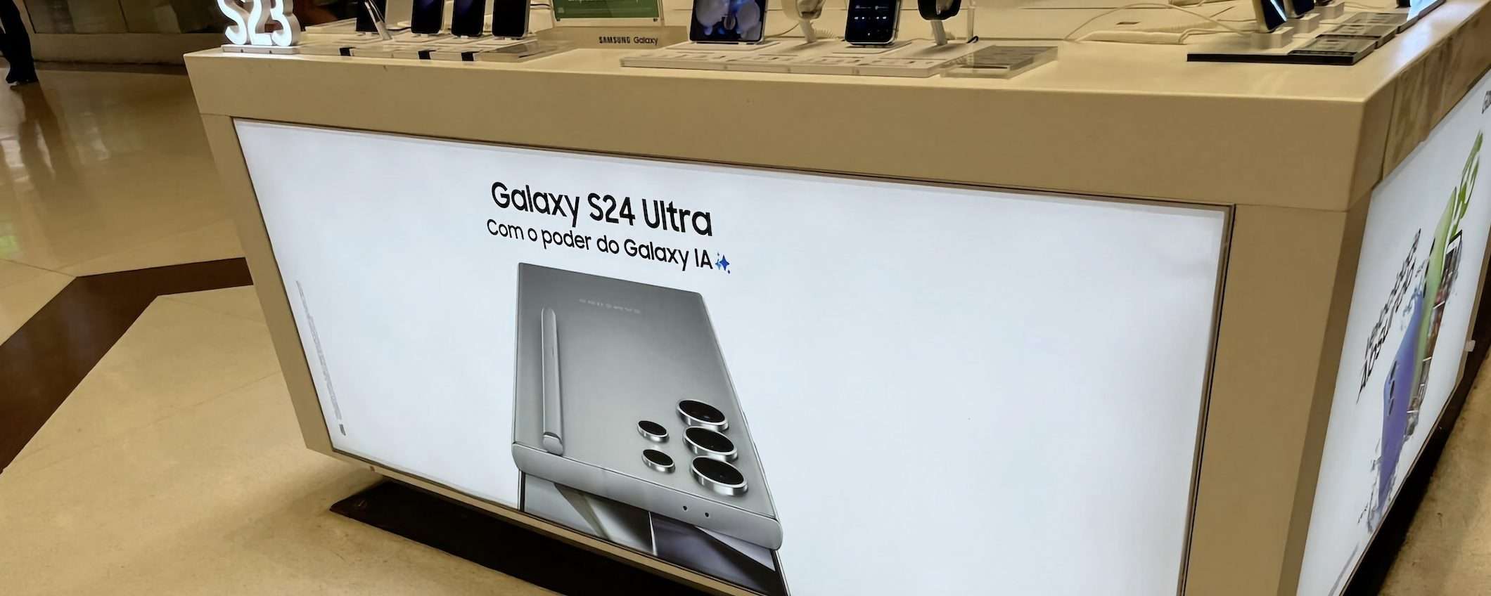 Samsung Galaxy S24 Ultra: confermato l'uso di Galaxy AI
