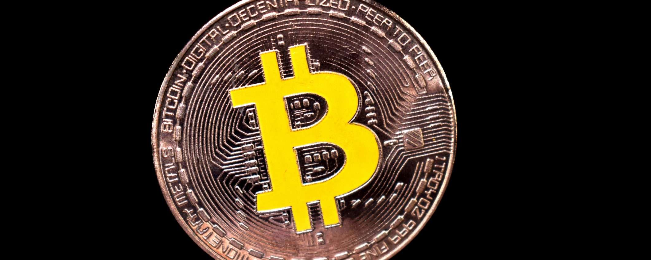 Criptovalute, il Bitcoin continua a correre: l'importanza di affidarsi a una piattaforma sicura