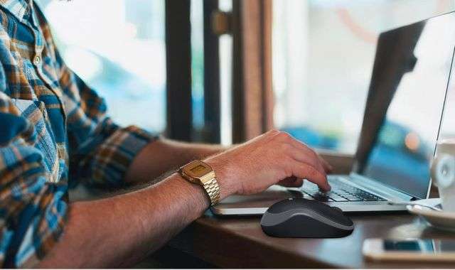 Mouse Logitech piccolo e silenzioso