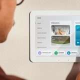 Echo Hub da oggi in Italia: il pannello per la smart home