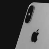 Apple accusata di monopolio illegale nel mercato degli smartphone