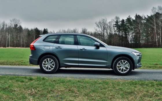 Tuo padre spende una fortuna per l'assicurazione auto? Aiutalo a risparmiare con Prima