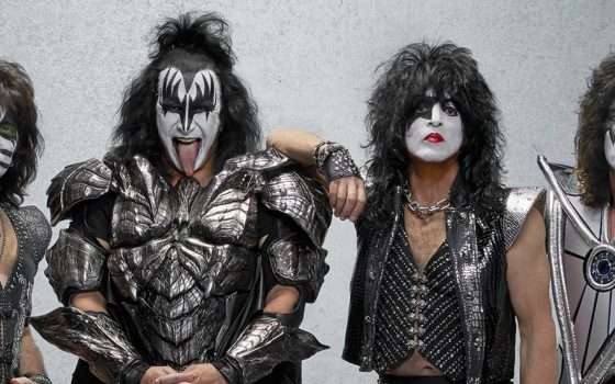 Pophouse acquista catalogo e avatar dei Kiss