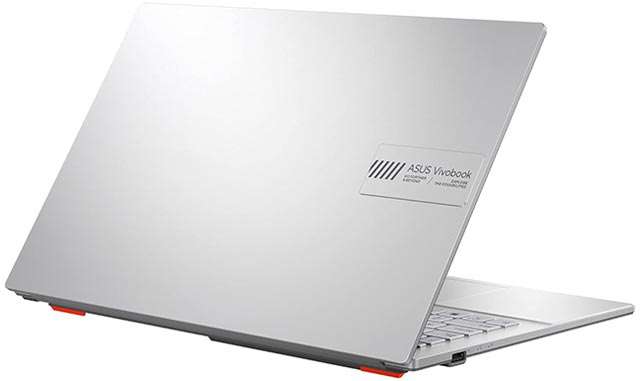 Il design del portatile ASUS Vivobook Go 15