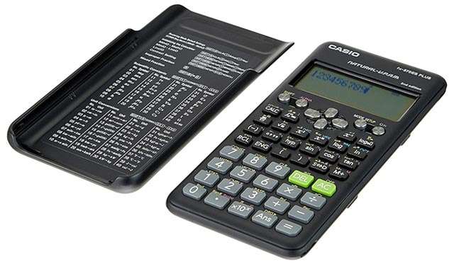 La calcolatrice scientifica Casio fx-570ES PLUS-2