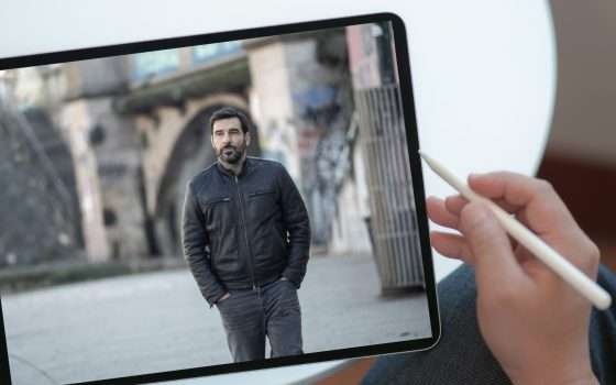 Il Clandestino: come vedere le prime due puntate in diretta streaming dall'estero