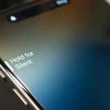 Apple: iPhone 16 potrebbe avere i tasti capacitivi