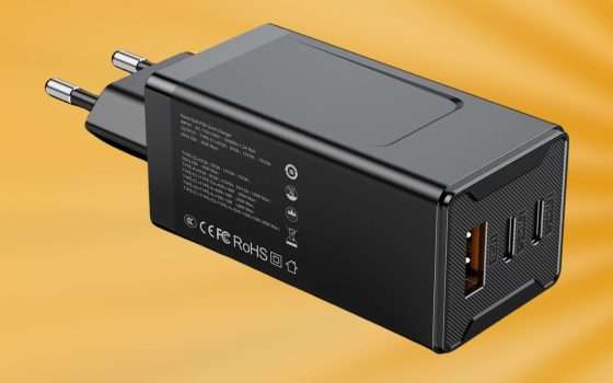 Caricatore USB-C multiplo da 65W a 12,59 euro con coupon Amazon (-30%)