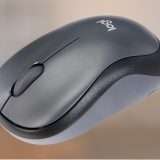 Logitech M220, il mouse wireless SILENZIOSO è in offerta a 12,99 euro (-57%)