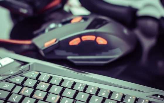 Amazon OUTLET: le offerte TECH del giorno a meno di 20 euro