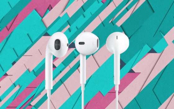 Auricolari Apple EarPods a soli 19€: il REGALO di Amazon di OGGI