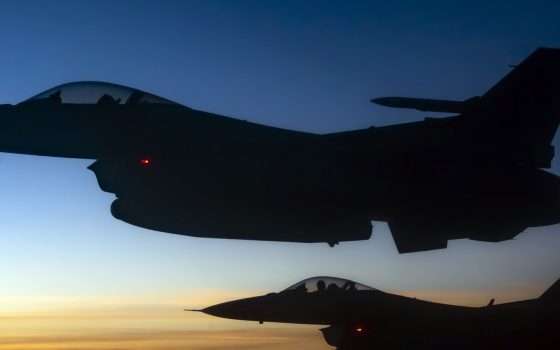 F-16 controllati dall'IA per la US Air Force