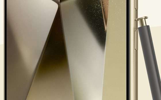 Samsung Galaxy S24 Ultra con IA: risparmia 420 euro