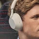 Sconto del 33% su Amazon per le ottime cuffie Sony WH-1000XM5