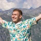 La carta prepagata per le vacanze estive dei tuoi figli