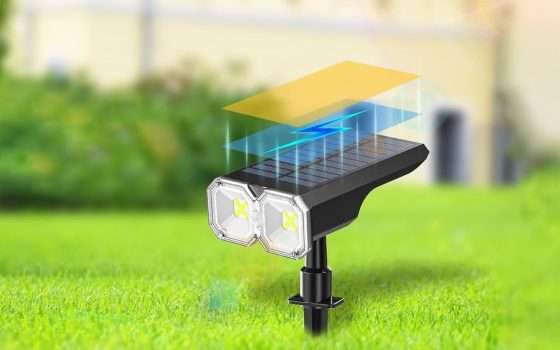 Luci solari LED da giardino in doppio sconto: 40%+40%
