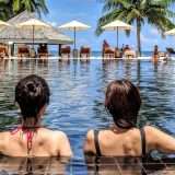 La carta conto con prelievi gratuiti e assicurazione completa per i tuoi viaggi