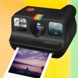 Fotocamera istantanea Polaroid Go Generation 2: al minimo storico