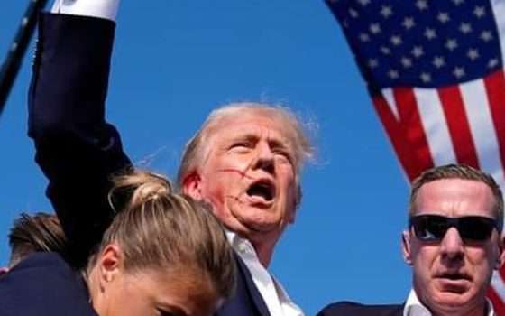 Attentato a Trump: teorie del complotto e video falsi