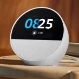 Il nuovo Echo Spot: arriva la sveglia intelligente con Alexa