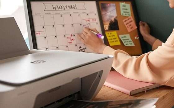 Stampante HP a 49€ con Wi-Fi, scanner e 5 mesi di Instant Ink