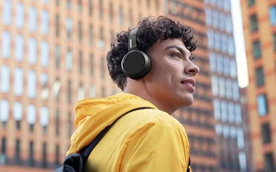 PREZZO STRACCIATO per le cuffie wireless over ear di Philips