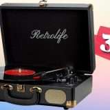 Giradischi Bluetooth: design VINTAGE ma funzioni ultramoderne (60€)