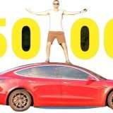 Tesla Model 3: ecco come si comporta dopo 240mila km, il video