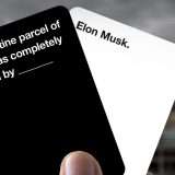 Cards Against Humanity denuncia SpaceX (update)