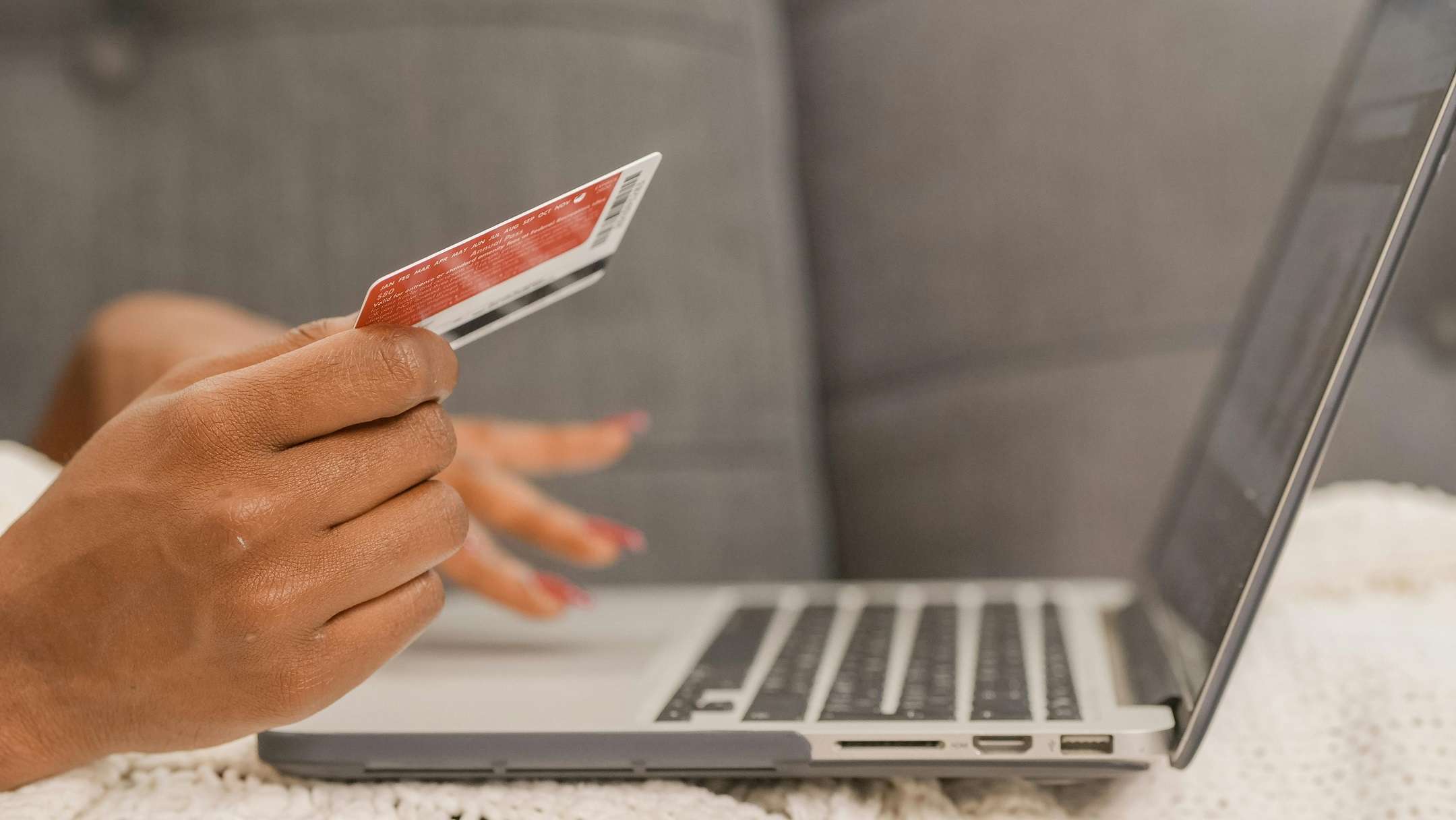 Conto Corrente Arancio a zero spese con Buono Amazon da 100€: nuova promo