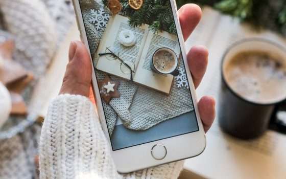 Google Foto: addio scheda Ricordi, ora si chiama Momenti