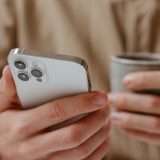 iPhone condivide dati delle foto con Apple di default, cosa fare