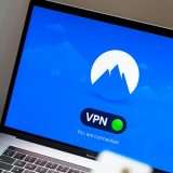 Risparmia il 74% sui piani NordVPN per una sicurezza online totale