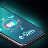 Stop al roaming costoso: connettiti in vacanza con questa eSIM