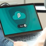 La tua privacy è in pericolo: riprendi il controllo con un solo strumento