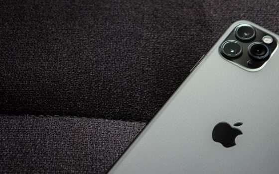 Confetti su iCloud di Apple, la nuova funzione di invito agli eventi