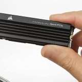 SSD 2 TB per PC e PS5 (7100 MB/s): prezzo crollato per Corsair