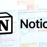 Collabora e aumenta la produttività con l'AI di Notion: provala gratis